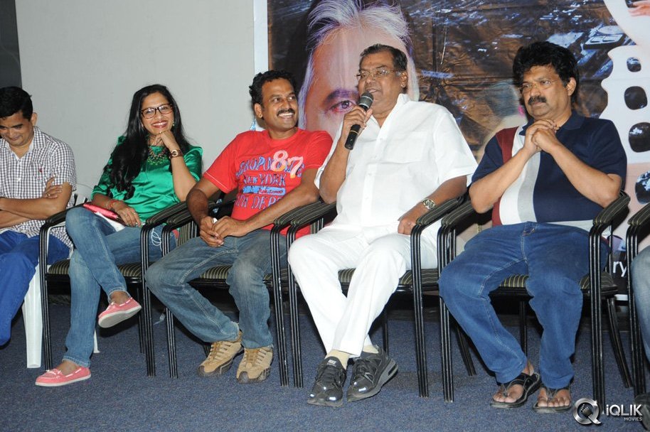 Welcome-To-America-Movie-Trailer-Launch